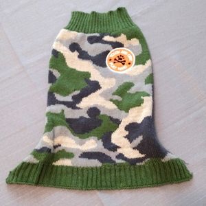 Pet Camo Green Sweater Medium